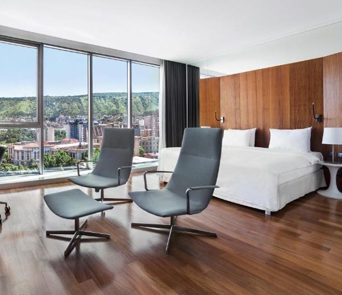 Holiday Inn
